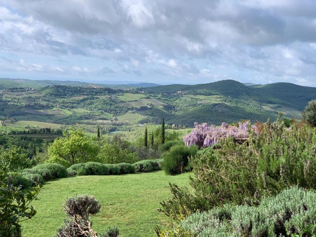 رادا إنْ كيانتي La Locanda Volpaia المظهر الخارجي الصورة